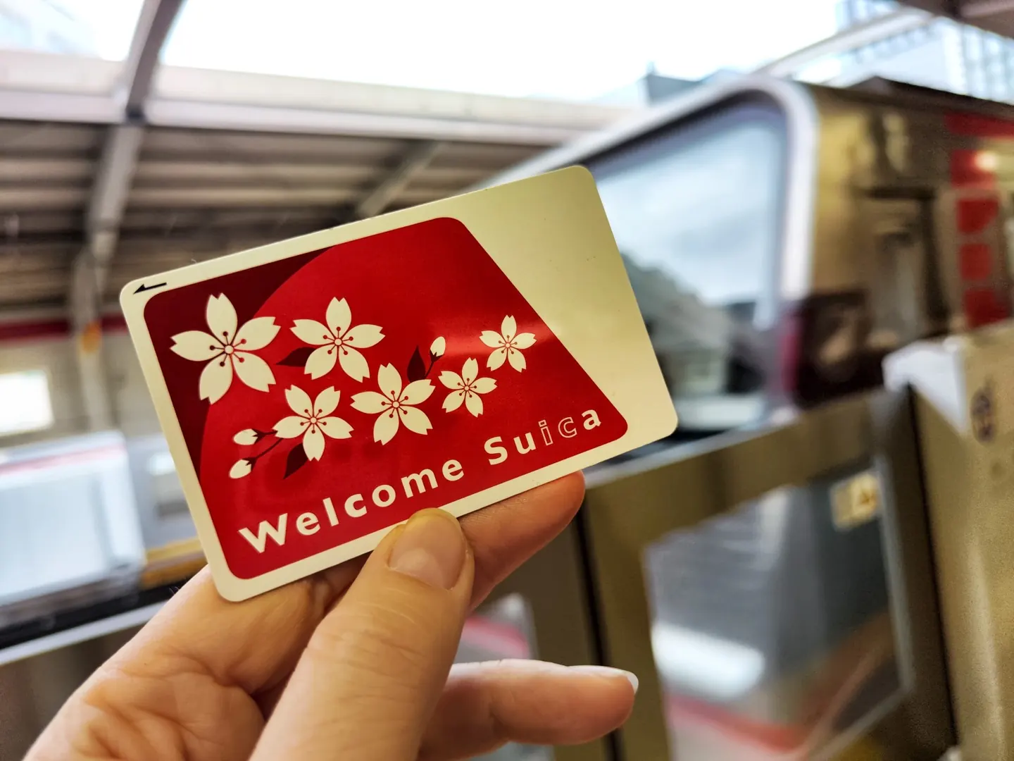 بطاقة Welcome Suica بتصميم زهور الكرز